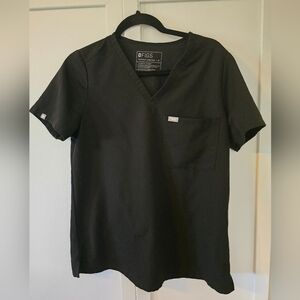 FIGS Women's Black Medium Top